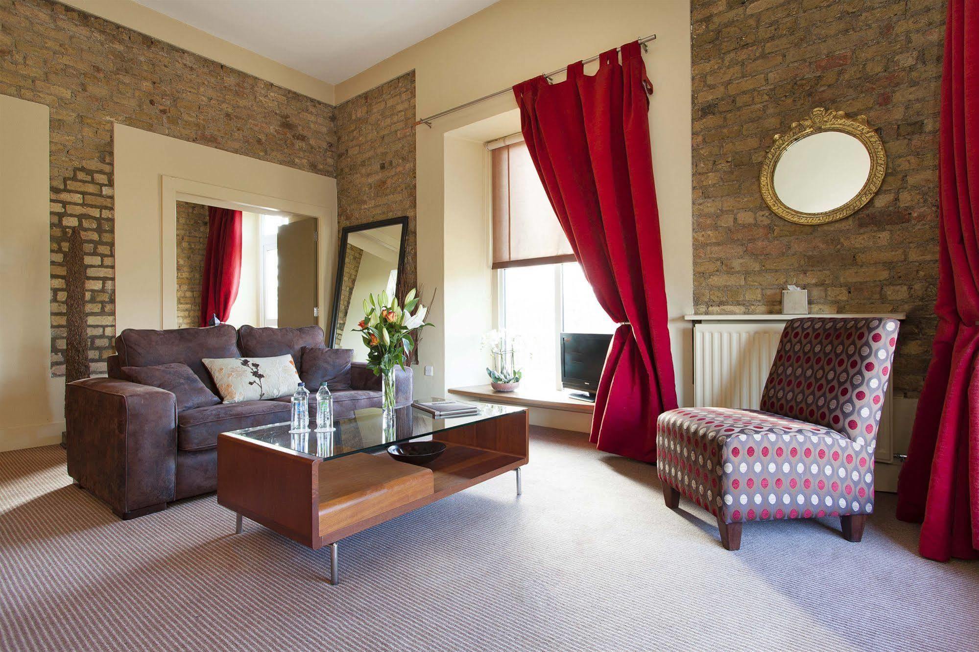 Becketts Hotel Leixlip Kültér fotó